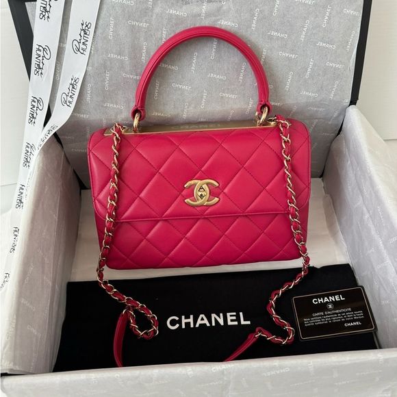 CHANEL Handbags - 100% authentic Chanel trendy small pink fuchsia fold hardware